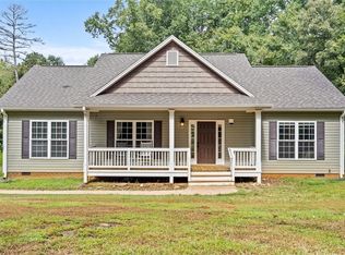 302 Friendship Valley Rd, Seneca, SC 29678