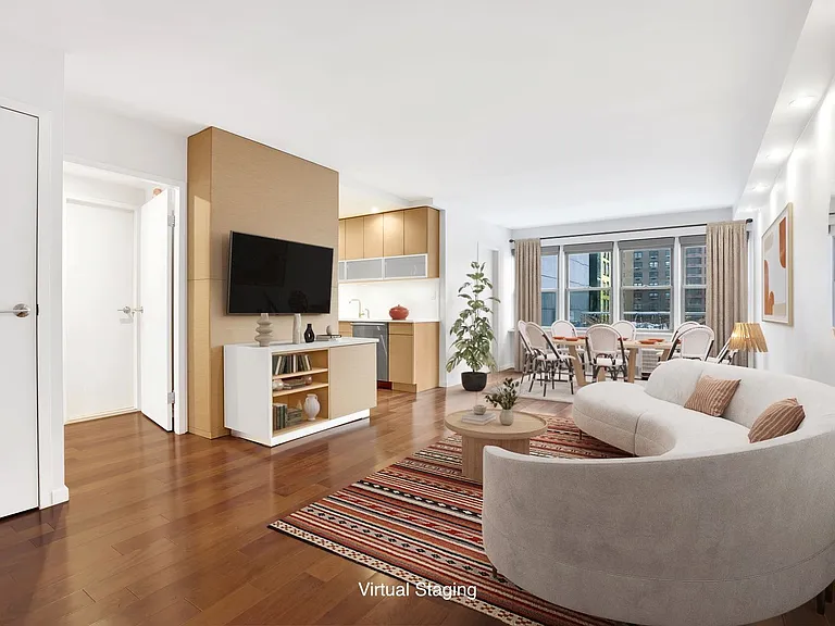 155 E 38th St #17D — Photo 1