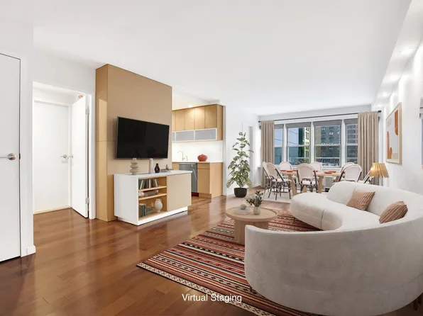 155 East 38th Street image 1 of 12