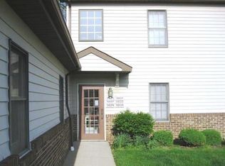 5627 Gateway Ln, Brookpark, OH 44142