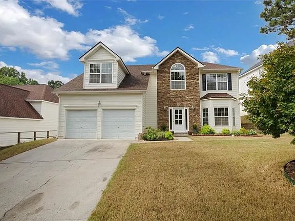 2nd image of 435 Rockbass Rd