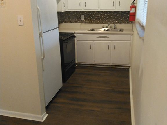 3rd image of 5101 Asheville Hwy APT 24-A