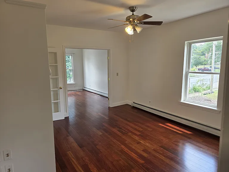 16 S Prospect St — Photo 10