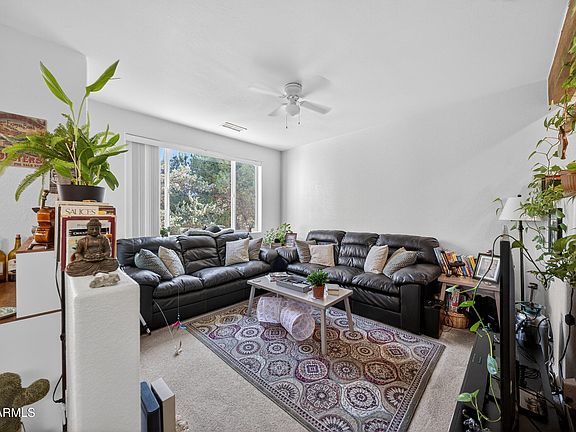 3rd image of 105 Sugarloaf Street