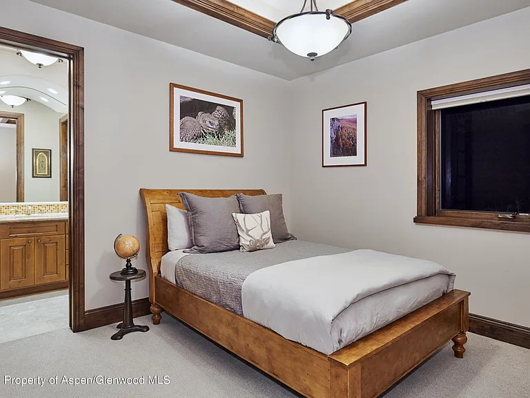 1232 Mountain View Dr #B — Photo 27