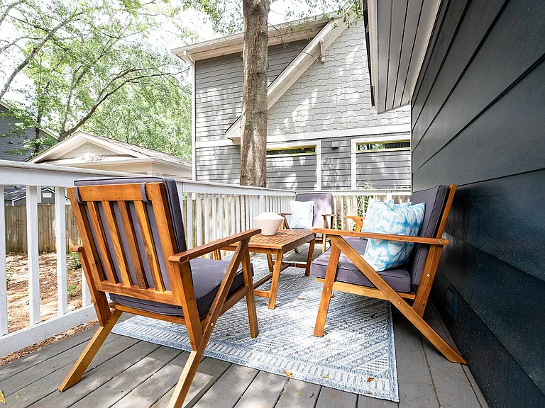 861 E Lake Dr — Photo 18