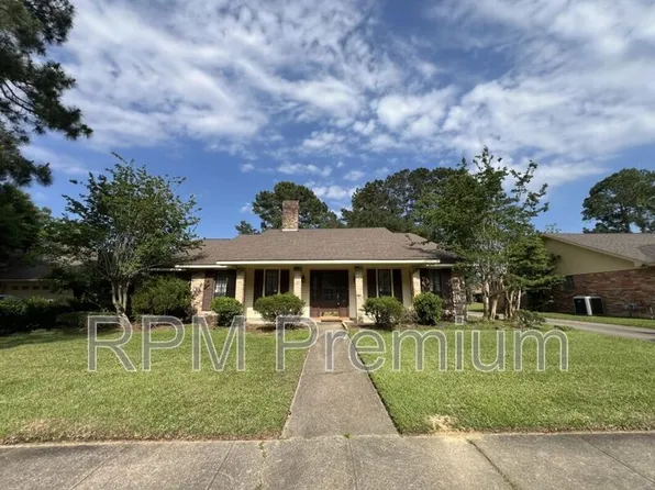 13936 Cayuga Dr, Baker, LA 70714