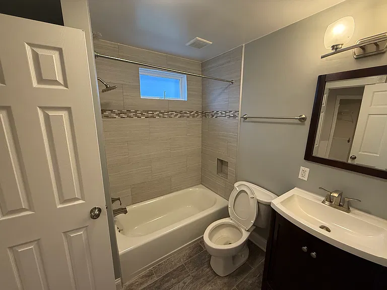 28 Walnut St NW — Photo 33