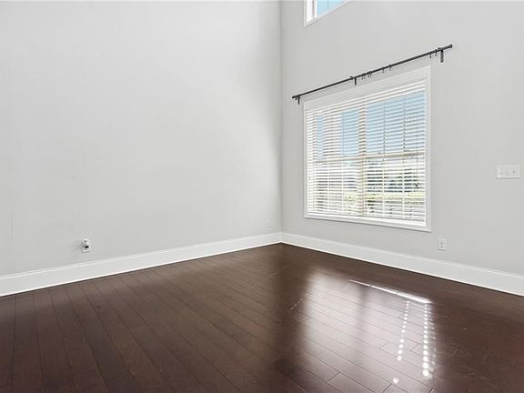 5th image of 5660 Enfield Way