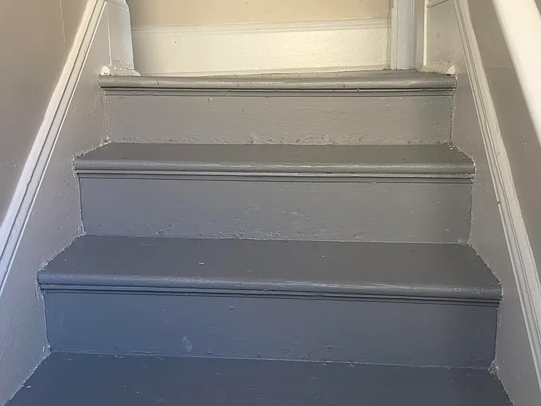 1719 Orange Ave NW — Photo 5