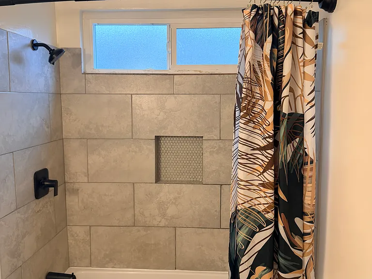 2750 S Mansfield Ave #1 — Photo 6