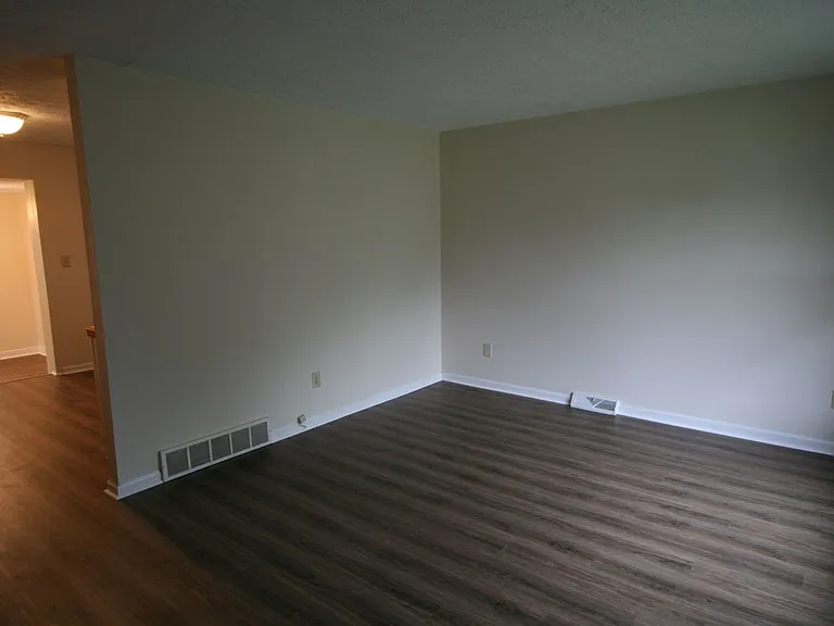 3237 Mount Foraker Dr — Photo 3