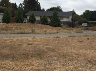 1028 Gravenstein Hwy N, Sebastopol, CA 95472