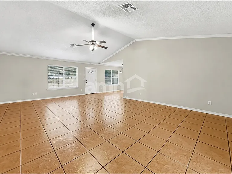 3156 Peppertree Dr — Photo 8