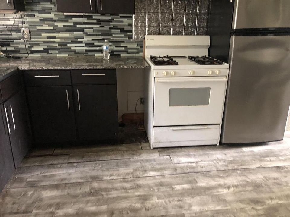2nd image of 5427 Indian Desert St