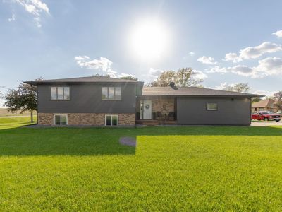 617 West St, Dysart, IA, 52224