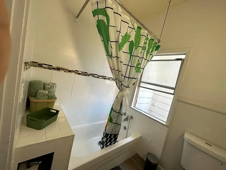 1619 Ashby Ave #3 — Photo 6