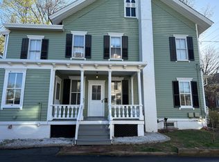 221B Mercer St, Hightstown, NJ 08520