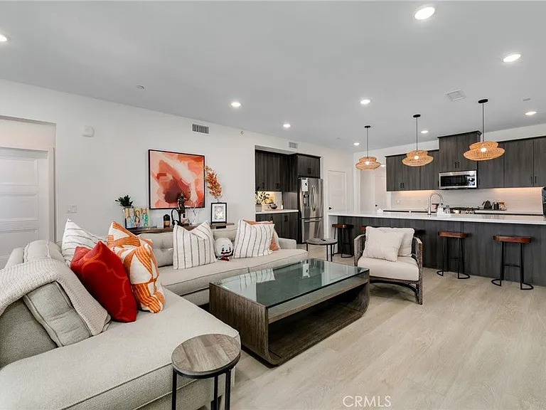 16450 Veterans Way #301 — Photo 5