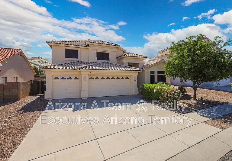 831 S Rincon Rising Rd — Photo 1