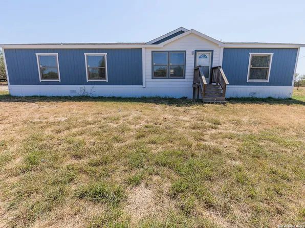 13728 GREENWOOD RD, Atascosa, TX 78002