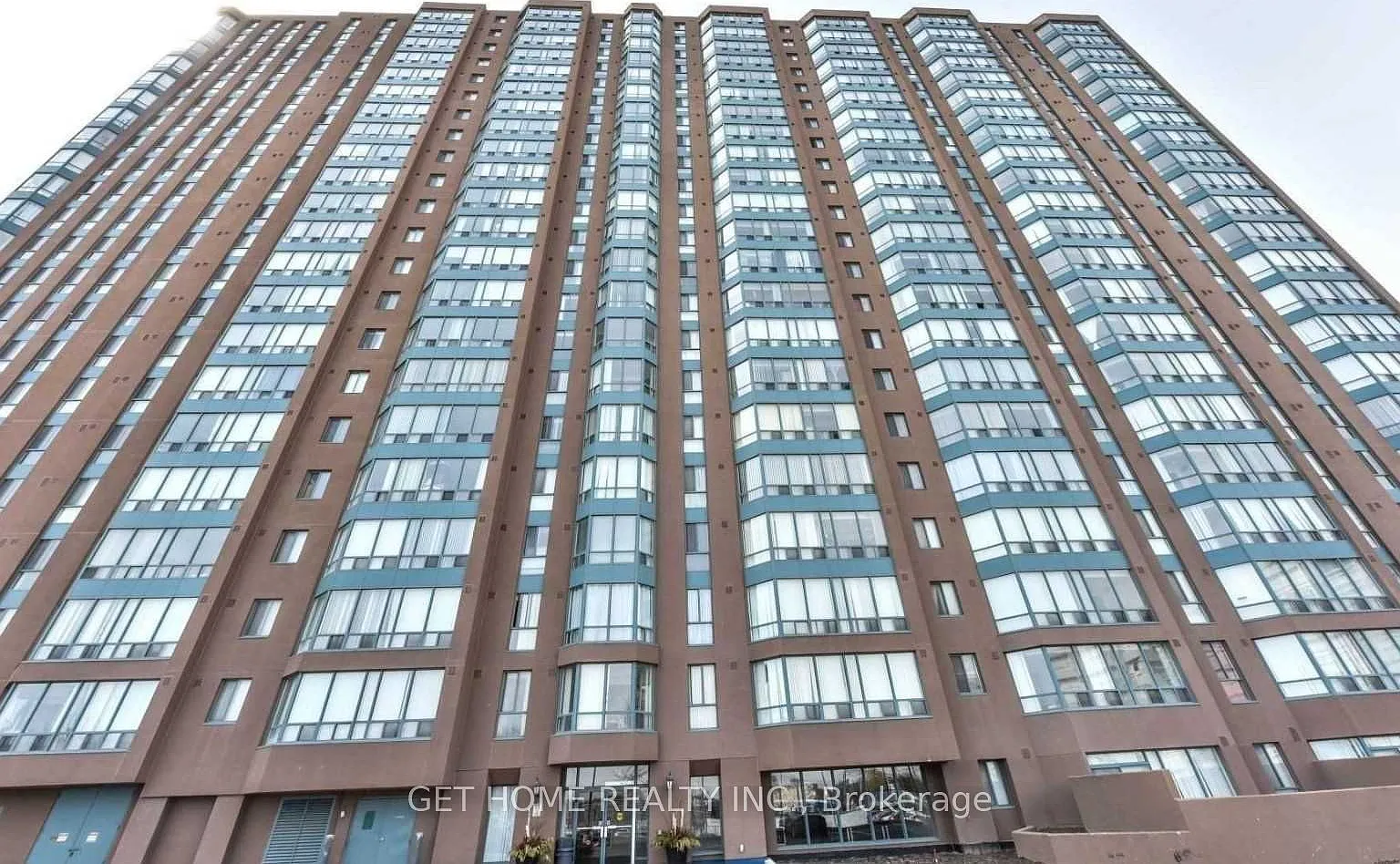 3 bed, $2,450 — Photo 2