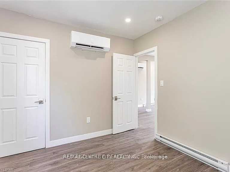 279 William St #2 — Photo 13