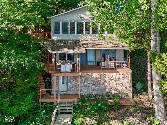 2nd image of 7372 Trout Dr