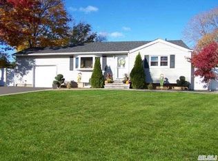 151 Thames St, Port Jefferson Station, NY