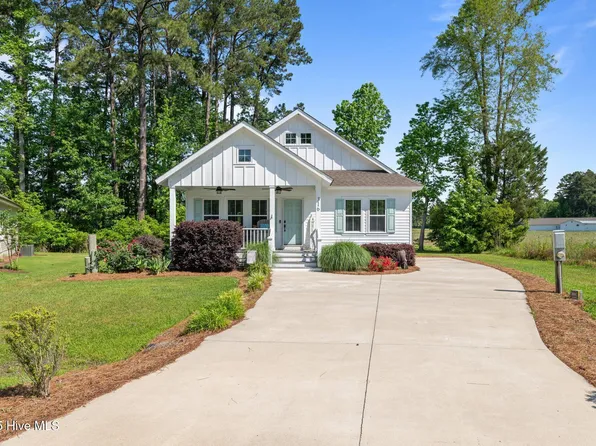 316 Camp Creek Drive, Oriental, NC 28571