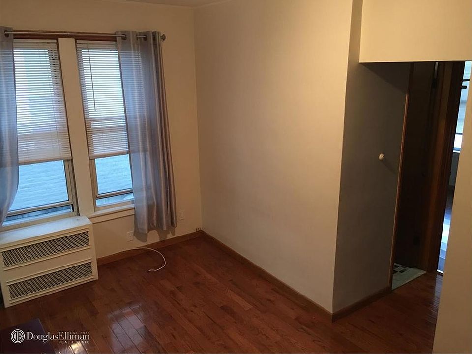 1st image of 3163 44th St #2R