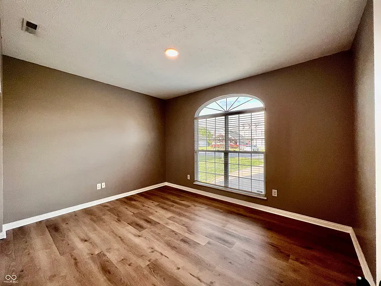 12972 Brookdale Dr — Photo 15