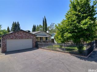 9138 Elm Ave, Orangevale, CA 95662