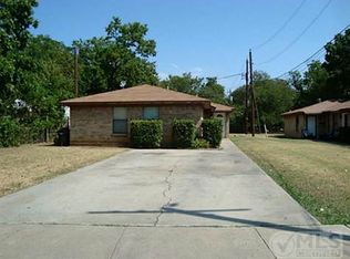 4015 Hawlet St, Fort Worth, TX 76103