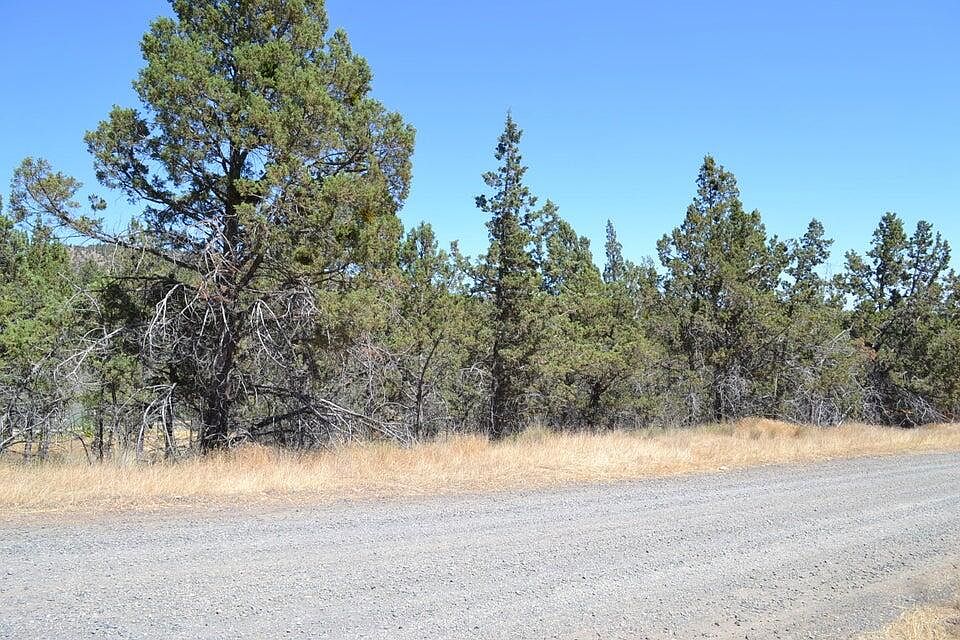 1st image of NW Irvine Ave #Tl4300