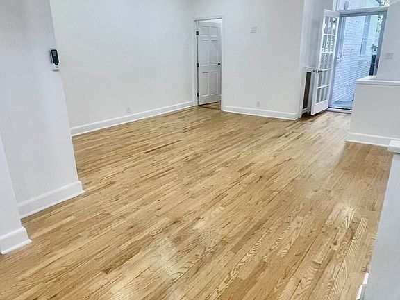 5th image of 21 W 85th St APT 1