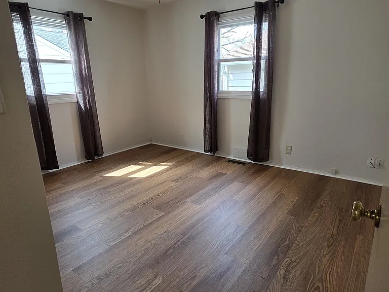 718 S Judkins Ave — Photo 14