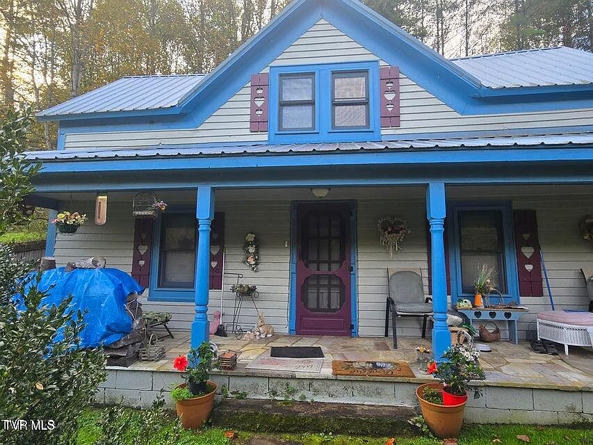 1st image of 123 McMahan Gibbs Rd