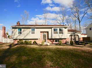 1610 Pin Oak Rd, Williamstown, NJ 08094