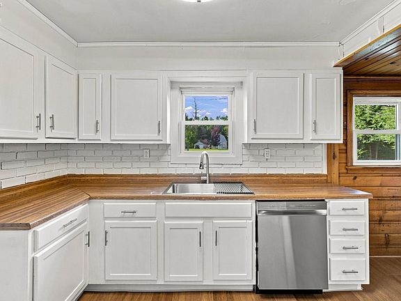 5th image of 906 Duke Ave