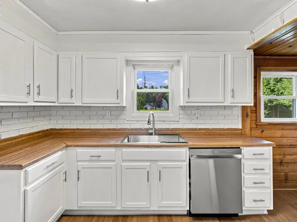906 Duke Ave, Mansfield, OH 44905