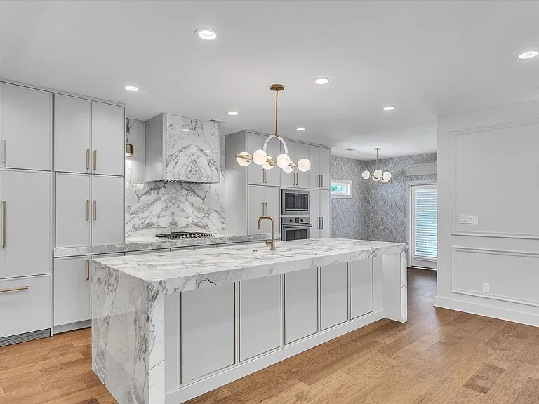 158 Bluffside Cir — Photo 11