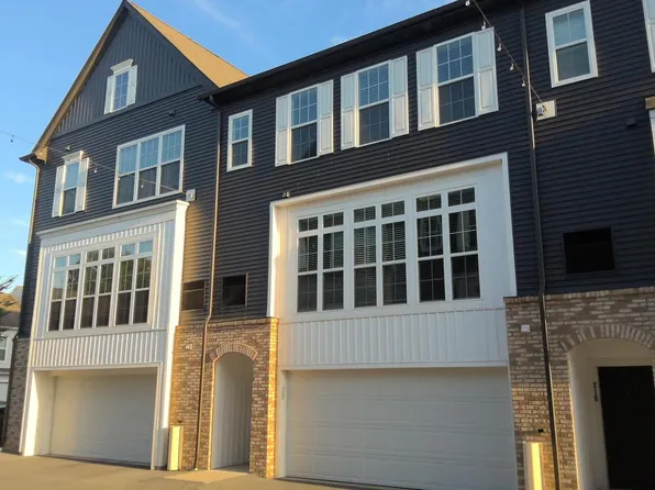 214 Mayer Pl, Lancaster, PA 17601