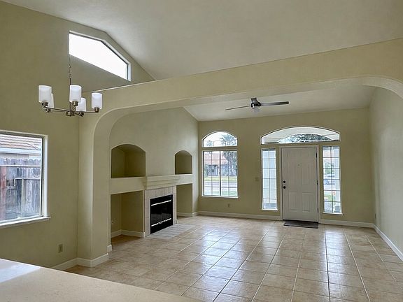 4th image of 4500 Fosberg Rd