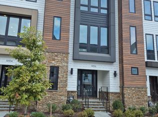 14916 Dispatch St #15, Rockville, MD 20850