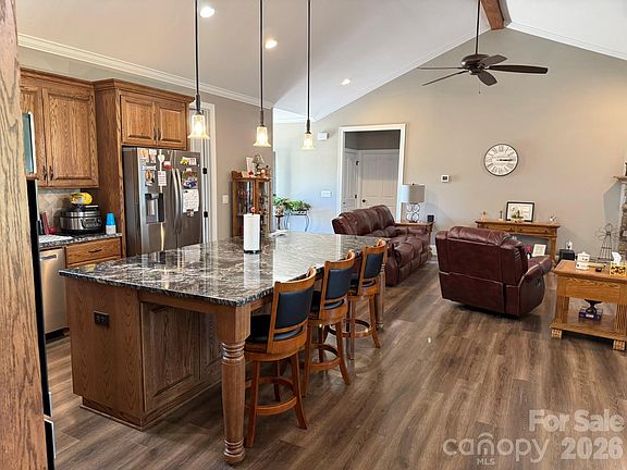 5th image of 4307 River Rd