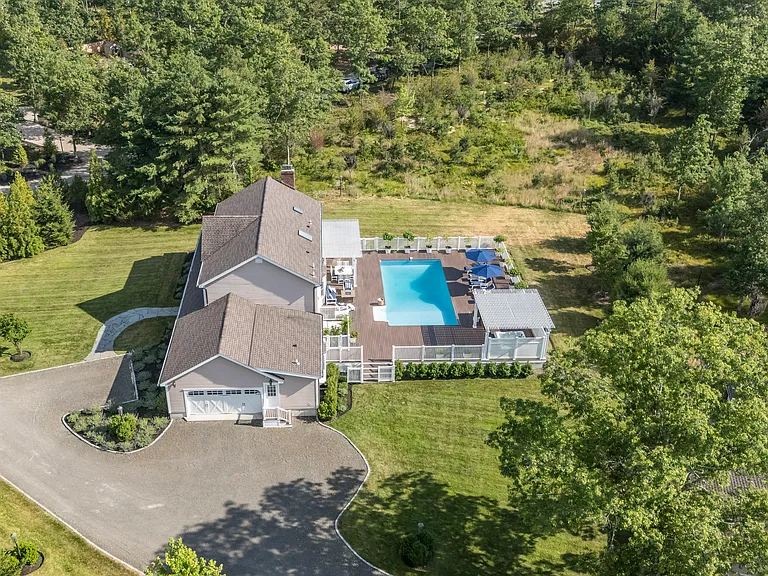 641 Little Bird Rd — Photo 28
