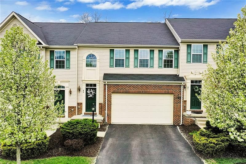 1st image of 86 Kensington Dr