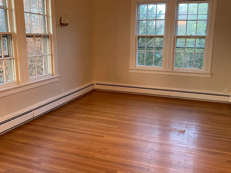 34 Elm St #2 — Photo 6