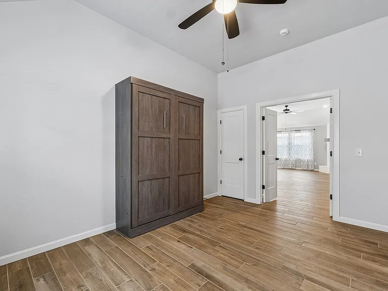 6509 NW 150th Ter — Photo 28